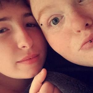 Meet your Posher, Karol